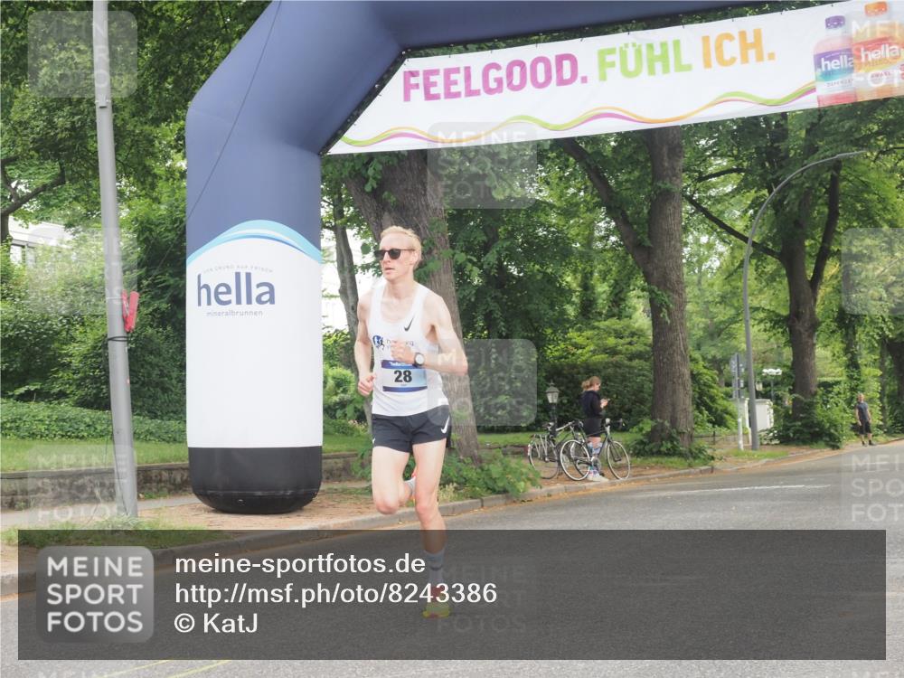 29.06.2025 - hella hamburg halbmarathon KatJ http://msf.ph/oto/8243386 29.06.2025 10:03:59 Zwischen KM18-KM19 28 meine-sportfotos.de