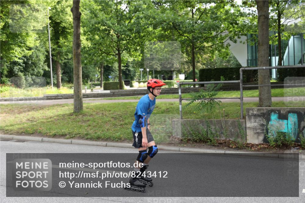 29.06.2025 - hella hamburg halbmarathon Yannick Fuchs http://msf.ph/oto/8243412 29.06.2025 09:30:48 20KM  meine-sportfotos.de