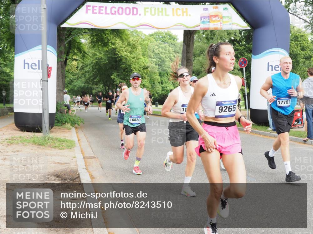 29.06.2025 - hella hamburg halbmarathon MichiJ http://msf.ph/oto/8243510 29.06.2025 10:27:58 Zwischen KM18-KM19 1343, 1803, 2563, 3547, 6686, 9265, 11619, 12091, 14311, 15013, 15094, 15744, 16820, 17215, 17360, 17792, 18285 meine-sportfotos.de