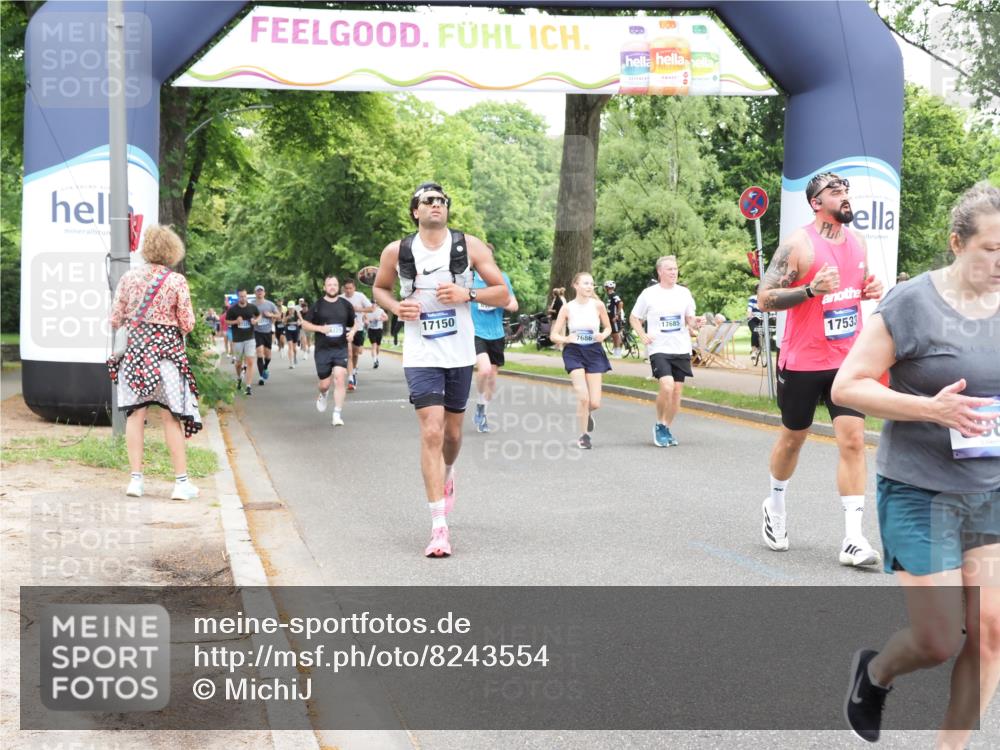 29.06.2025 - hella hamburg halbmarathon MichiJ http://msf.ph/oto/8243554 29.06.2025 10:50:44 Zwischen KM18-KM19 4389, 5511, 6966, 8423, 9986, 12286, 16995, 17140, 17142, 17150, 17533, 17685, 17686, 18382, 18530 meine-sportfotos.de