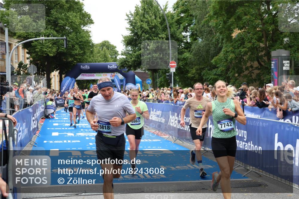 29.06.2025 - hella hamburg halbmarathon Zöllner http://msf.ph/oto/8243608 29.06.2025 10:56:33 Ziel 1583, 3413, 5744, 6399, 7742, 8542, 8652, 8863, 9562, 10093, 10665, 15407, 15818, 16257, 16261, 17268, 17734, 18746, 18835 meine-sportfotos.de