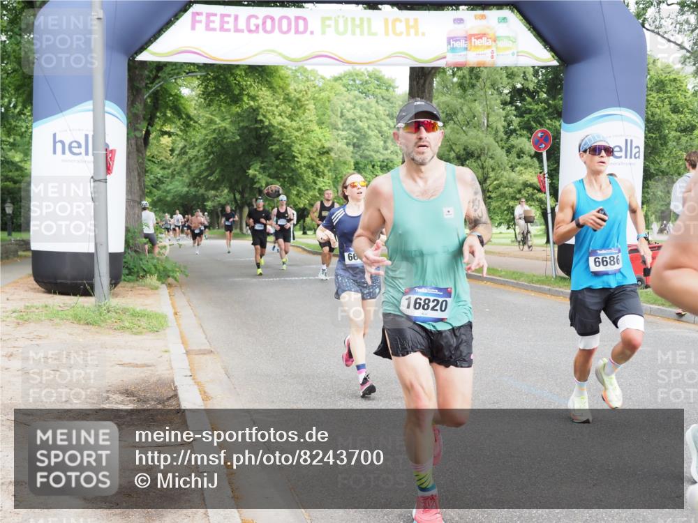 29.06.2025 - hella hamburg halbmarathon MichiJ http://msf.ph/oto/8243700 29.06.2025 10:27:59 Zwischen KM18-KM19 1343, 1803, 3547, 6686, 6687, 9265, 11619, 14311, 15013, 15094, 15744, 16820, 17360, 17792, 18285 meine-sportfotos.de