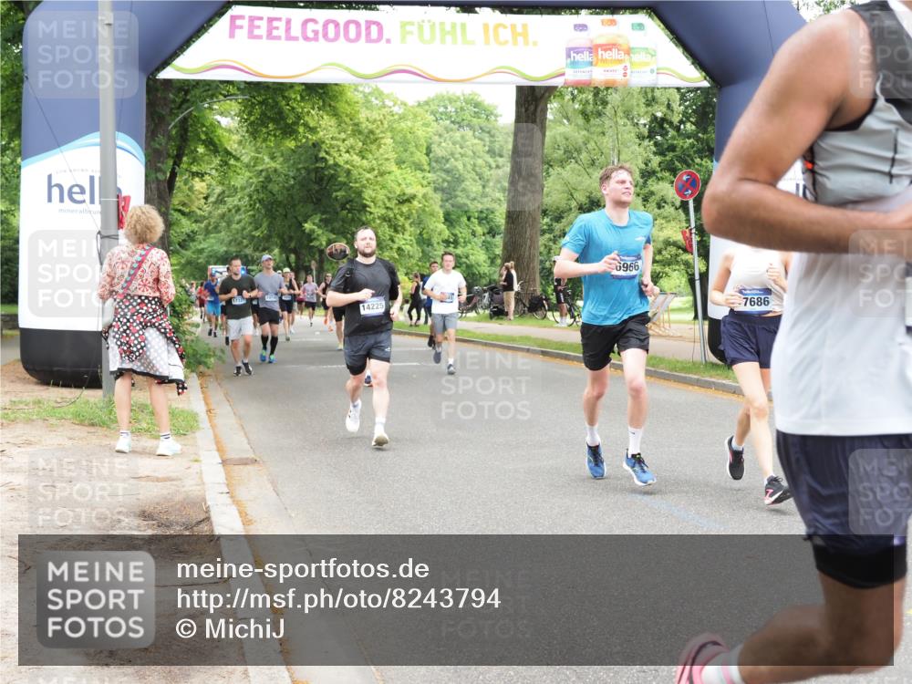 29.06.2025 - hella hamburg halbmarathon MichiJ http://msf.ph/oto/8243794 29.06.2025 10:50:46 Zwischen KM18-KM19 4389, 5511, 6966, 9986, 17140, 17142, 17150, 17533, 17685, 17686, 18382 meine-sportfotos.de