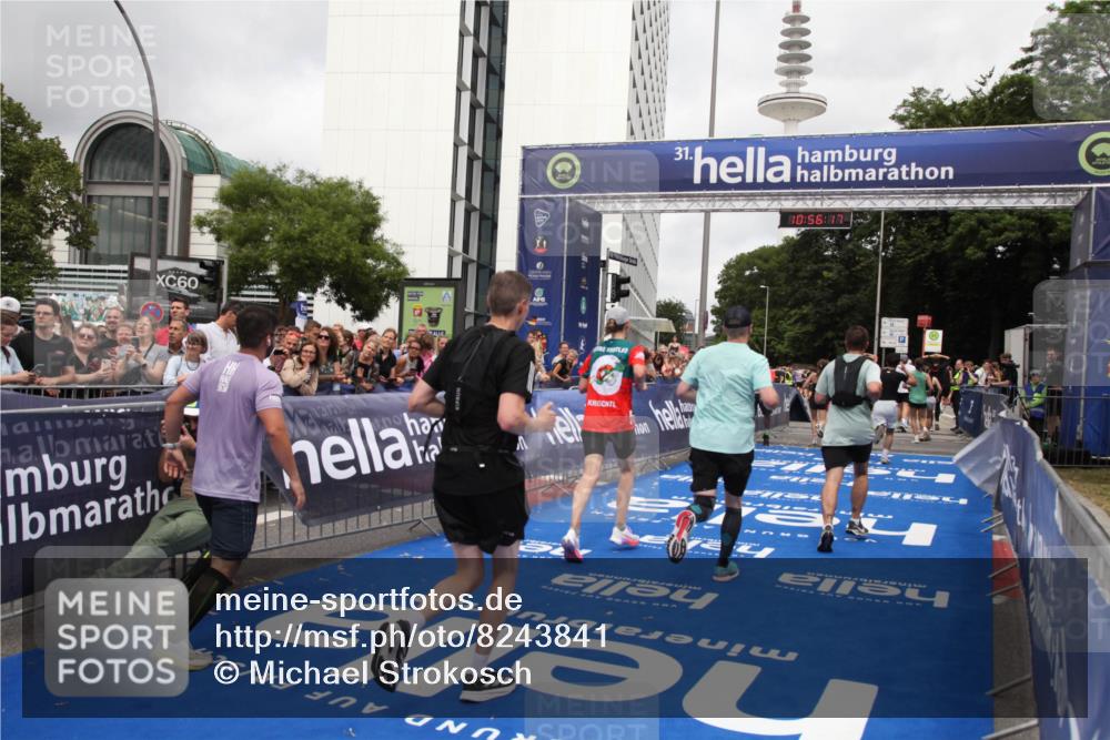 29.06.2025 - hella hamburg halbmarathon Michael Strokosch http://msf.ph/oto/8243841 29.06.2025 10:56:16 Ziel 1193, 4594, 4813, 5465, 5492, 5570, 8330, 8639, 9903, 9907, 10789, 12348, 12545, 14363, 15484, 16113, 16634, 17468, 17642, 19152 meine-sportfotos.de