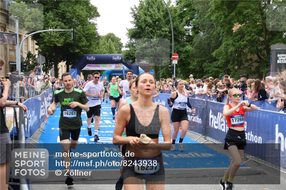 29.06.2025 - hella hamburg halbmarathon Zöllner http://msf.ph/oto/8243938 29.06.2025 10:56:37 Ziel 1583, 2083, 3413, 5721, 5744, 6399, 6416, 6759, 7037, 8311, 8542, 8652, 9562, 10093, 12509, 13863, 15145, 15407, 16257, 16261, 17259, 17268, 18746, 18835, 19120 meine-sportfotos.de