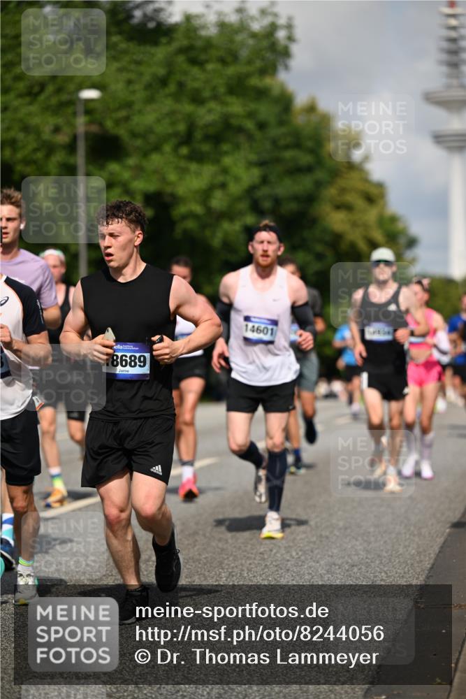 29.06.2025 - hella hamburg halbmarathon Dr. Thomas Lammeyer http://msf.ph/oto/8244056 29.06.2025 09:51:18 Kennedybrücke 1164, 1562, 1644, 1743, 2196, 2296, 3783, 4602, 5092, 5923, 6990, 8362, 8901, 9178, 9944, 10384, 10900, 10968, 11202, 11227 meine-sportfotos.de