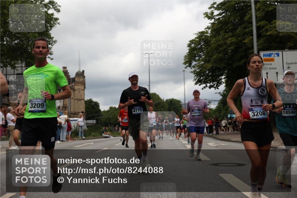 29.06.2025 - hella hamburg halbmarathon Yannick Fuchs http://msf.ph/oto/8244088 29.06.2025 10:47:34 20KM 1030, 1061, 1151, 1499, 1502, 1706, 1727, 1783, 2058, 2070, 2082, 2099, 2354, 2518, 3208, 3209, 3819, 4635, 4770, 5638, 5866, 6481, 6511, 6512, 6628, 6629, 6762, 6877, 6942, 7177, 7274, 7864, 7918, 8335, 8390, 8447, 9142, 10549, 10891, 10895, 11068, 11844, 12379, 12413, 12490, 12632, 12909, 13032, 13033, 13289, 13865, 13912, 13997, 14323, 15061, 15126, 15179, 15441, 15497, 15502, 15838, 15856, 15946, 16477, 16538, 16986, 17348, 18134, 18143, 18418, 18487, 18590 meine-sportfotos.de