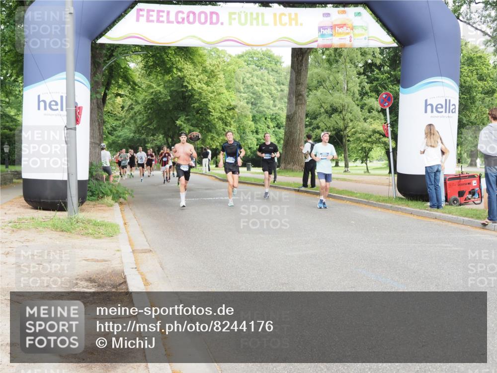 29.06.2025 - hella hamburg halbmarathon MichiJ http://msf.ph/oto/8244176 29.06.2025 10:28:05 Zwischen KM18-KM19 6687, 11806, 14359, 14699, 17916, 18149, 18285 meine-sportfotos.de