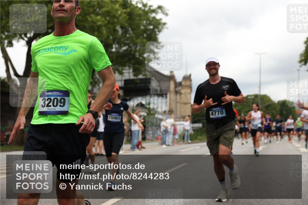 29.06.2025 - hella hamburg halbmarathon Yannick Fuchs http://msf.ph/oto/8244283 29.06.2025 10:47:34 20KM 1030, 1061, 1151, 1499, 1502, 1706, 1727, 1783, 2058, 2070, 2082, 2099, 2354, 2518, 3208, 3209, 3819, 4635, 4770, 5638, 5866, 6481, 6511, 6512, 6628, 6629, 6762, 6877, 6942, 7177, 7274, 7864, 7918, 8335, 8390, 8447, 9142, 10549, 10891, 10895, 11068, 11844, 12379, 12413, 12490, 12632, 12909, 13032, 13033, 13289, 13865, 13912, 13997, 14323, 15061, 15126, 15179, 15441, 15497, 15502, 15838, 15856, 15946, 16477, 16538, 16986, 17348, 18134, 18143, 18418, 18487, 18590 meine-sportfotos.de