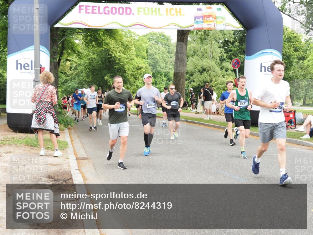 29.06.2025 - hella hamburg halbmarathon MichiJ http://msf.ph/oto/8244319 29.06.2025 10:50:51 Zwischen KM18-KM19 1531, 4945, 6966, 10742, 12836, 14225, 16770, 17150, 17321, 17533, 17685, 17686, 17818 meine-sportfotos.de