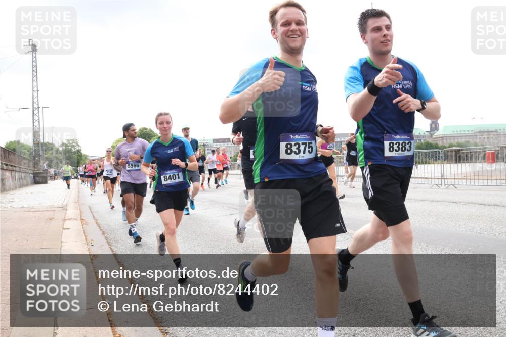 29.06.2025 - hella hamburg halbmarathon Lena Gebhardt http://msf.ph/oto/8244402 29.06.2025 10:33:56 Lombardsbrücke 1189, 1275, 1417, 1705, 1787, 1896, 2265, 2342, 2482, 2496, 2526, 2776, 2933, 3170, 3264, 3340, 3345, 3560, 3829, 3848, 4361, 4433, 4449, 4479, 4696, 4807, 4942, 5075, 5096, 5141, 5557, 5561, 5566, 5569, 5584, 5691, 5821, 5822, 5887, 6109, 6364, 6515, 6516, 6854, 6956, 6999, 7027, 7324, 7329, 7565, 7653, 8021, 8157, 8202, 8277, 8282, 8375, 8377, 8383, 8401, 8891, 9094, 9234, 9258, 9438, 9799, 9875, 9995, 10007, 10071, 10561, 11811 meine-sportfotos.de