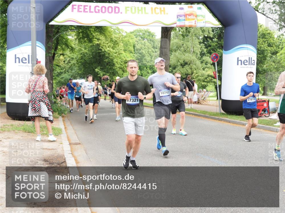 29.06.2025 - hella hamburg halbmarathon MichiJ http://msf.ph/oto/8244415 29.06.2025 10:50:52 Zwischen KM18-KM19 1531, 4945, 6966, 10742, 12836, 14225, 16770, 17150, 17321, 17533, 17685, 17686, 17818 meine-sportfotos.de