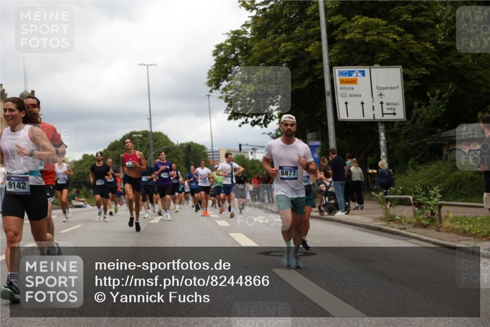 29.06.2025 - hella hamburg halbmarathon Yannick Fuchs http://msf.ph/oto/8244866 29.06.2025 10:47:37 20KM 1030, 1061, 1151, 1502, 1706, 1727, 2058, 2070, 2082, 2354, 2518, 2630, 3096, 3208, 3209, 3819, 4770, 5020, 5638, 5866, 6481, 6511, 6512, 6629, 6762, 6877, 6942, 7177, 7274, 7864, 7918, 8335, 8390, 8447, 9142, 10549, 10891, 10895, 11068, 11844, 12379, 12413, 12490, 12632, 12909, 13032, 13033, 13289, 13397, 13865, 13912, 13997, 15061, 15126, 15441, 15497, 15502, 15838, 15856, 15946, 16477, 16538, 17348, 18134, 18143, 18418, 18487, 18590 meine-sportfotos.de