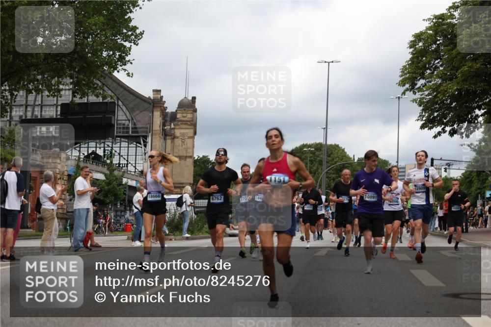 29.06.2025 - hella hamburg halbmarathon Yannick Fuchs http://msf.ph/oto/8245276 29.06.2025 10:47:39 20KM 1030, 1151, 1267, 1502, 1727, 2058, 2070, 2082, 2354, 2518, 2630, 3096, 3208, 3209, 3819, 4770, 5020, 5638, 5866, 6294, 6481, 6511, 6512, 6629, 6762, 6877, 6942, 7177, 7274, 7864, 7918, 8335, 8390, 8447, 9142, 10549, 10891, 10895, 11068, 11844, 12379, 12632, 12909, 13032, 13033, 13289, 13397, 13865, 13912, 13997, 15061, 15441, 15497, 15502, 15838, 15856, 15946, 16477, 17348, 17482, 18134, 18143, 18418, 18487, 18590, 18612 meine-sportfotos.de