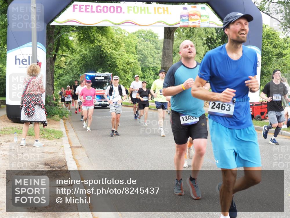 29.06.2025 - hella hamburg halbmarathon MichiJ http://msf.ph/oto/8245437 29.06.2025 10:50:59 Zwischen KM18-KM19 1212, 1733, 1851, 2463, 4985, 5653, 7333, 9681, 10824, 11556, 11657, 12781, 12843, 13932, 16753, 17112, 19241 meine-sportfotos.de