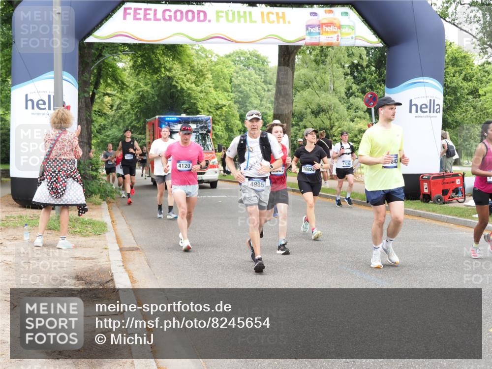 29.06.2025 - hella hamburg halbmarathon MichiJ http://msf.ph/oto/8245654 29.06.2025 10:51:00 Zwischen KM18-KM19 1212, 1733, 1851, 2463, 4985, 5653, 7333, 9681, 10824, 11556, 11657, 12781, 12843, 13932, 16395, 16753, 17112, 19241 meine-sportfotos.de