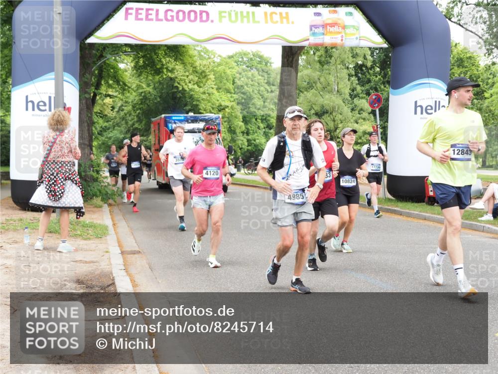 29.06.2025 - hella hamburg halbmarathon MichiJ http://msf.ph/oto/8245714 29.06.2025 10:51:01 Zwischen KM18-KM19 1212, 1733, 1851, 2463, 4120, 4985, 5653, 7333, 9681, 10824, 11556, 11657, 12781, 12843, 13932, 16395, 16753, 17112, 17730, 19241 meine-sportfotos.de