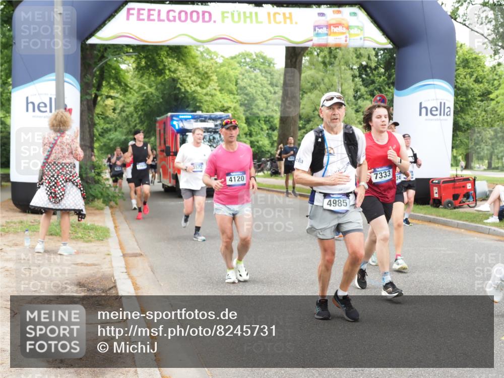 29.06.2025 - hella hamburg halbmarathon MichiJ http://msf.ph/oto/8245731 29.06.2025 10:51:01 Zwischen KM18-KM19 1212, 1733, 1851, 2463, 4120, 4985, 5653, 7333, 9681, 10824, 11556, 11657, 12781, 12843, 13932, 16395, 16753, 17112, 17730, 19241 meine-sportfotos.de