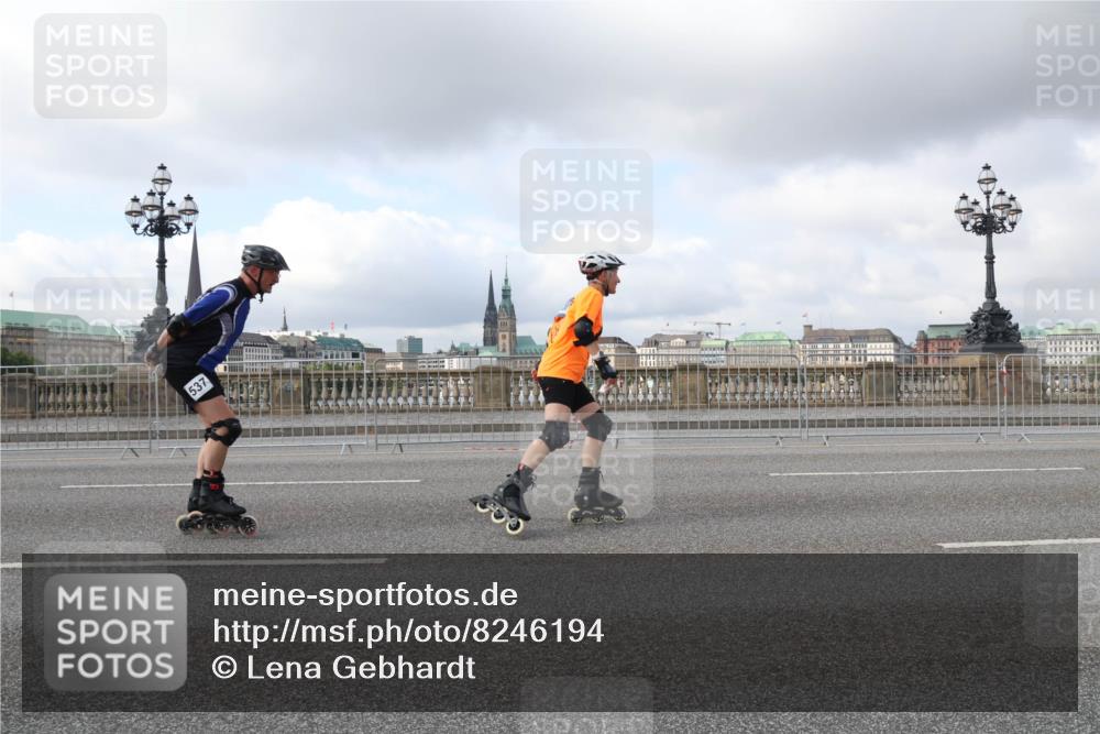 29.06.2025 - hella hamburg halbmarathon Lena Gebhardt http://msf.ph/oto/8246194 29.06.2025 09:02:38 Lombardsbrücke  meine-sportfotos.de
