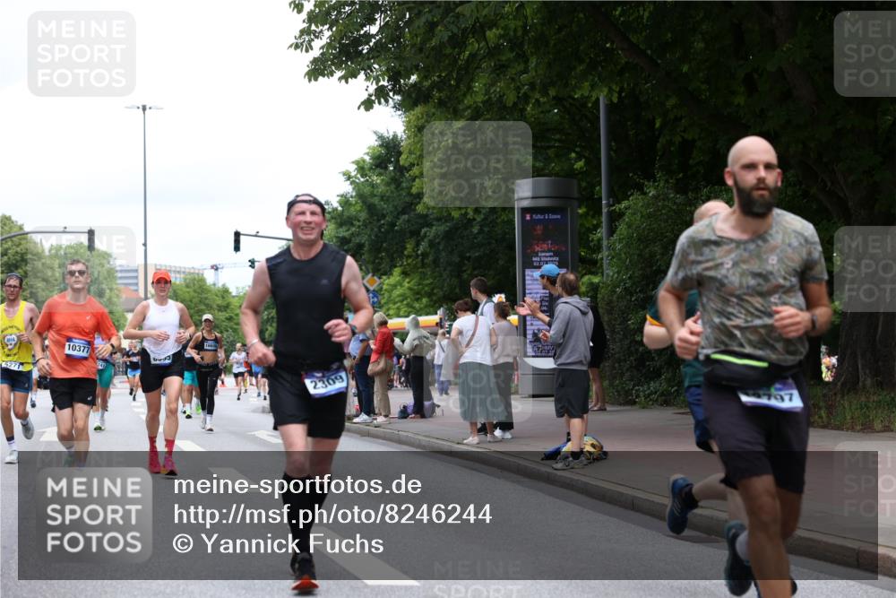 29.06.2025 - hella hamburg halbmarathon Yannick Fuchs http://msf.ph/oto/8246244 29.06.2025 11:06:11 20KM 1173, 1213, 2309, 2427, 2721, 2961, 2987, 3167, 3507, 3509, 5271, 5800, 6849, 7928, 7991, 8885, 8895, 9075, 10377, 10442, 10443, 10700, 10902, 11236, 11598, 11643, 11683, 11707, 11798, 12456, 12797, 12893, 13212, 13796, 14194, 14219, 15988, 16020, 16241, 16606, 18320, 18571, 18913 meine-sportfotos.de