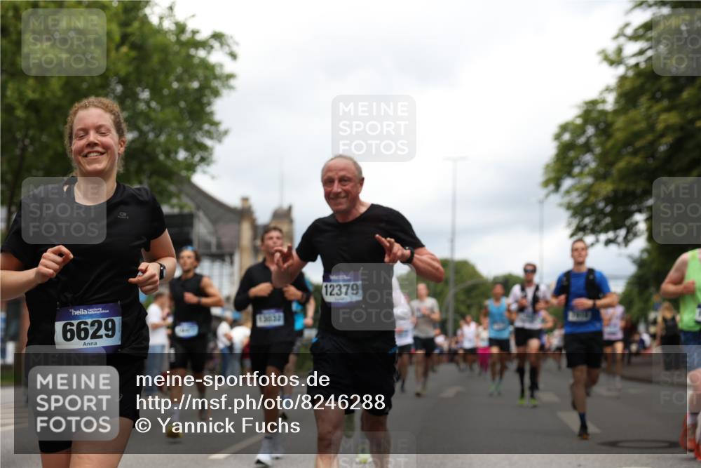 29.06.2025 - hella hamburg halbmarathon Yannick Fuchs http://msf.ph/oto/8246288 29.06.2025 10:47:43 20KM 1030, 1151, 1267, 1502, 1727, 1870, 2058, 2070, 2354, 2518, 2630, 3096, 3208, 3209, 3819, 5020, 5259, 5638, 5866, 6294, 6481, 6511, 6512, 6629, 6762, 6877, 6942, 7274, 7395, 7918, 8335, 8447, 9142, 9791, 9922, 10549, 10891, 11068, 11844, 12321, 12379, 12607, 12632, 12909, 13032, 13033, 13397, 13865, 13912, 13997, 14702, 15061, 15146, 15441, 15497, 15502, 15838, 15856, 15946, 16477, 16780, 17348, 17482, 18134, 18143, 18418, 18487, 18514, 18612 meine-sportfotos.de