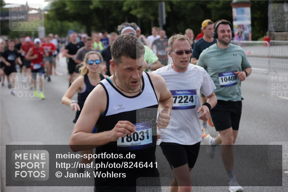 29.06.2025 - hella hamburg halbmarathon Jannik Wohlers http://msf.ph/oto/8246441 29.06.2025 09:55:31 Lombardsbrücke 1143, 1216, 1257, 1267, 1461, 1502, 1507, 1689, 2250, 2260, 2818, 2864, 2884, 3543, 3692, 3945, 4033, 4127, 4324, 4346, 4557, 4601, 5116, 6134, 6481, 6994, 7056, 7100, 7224, 7367, 7657, 8234, 8273, 8335, 8390, 8668, 8821, 8977, 9074, 9551, 10408, 10603, 10811, 10895, 11009, 11211, 11429, 11645, 11733, 11977, 12277, 12379, 13032, 13073, 13301, 13672, 13758, 13803, 13807, 14239, 14628, 14928, 15384, 15392, 15502, 16175, 16623, 16738, 17842 meine-sportfotos.de