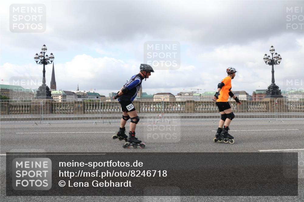 29.06.2025 - hella hamburg halbmarathon Lena Gebhardt http://msf.ph/oto/8246718 29.06.2025 09:02:38 Lombardsbrücke  meine-sportfotos.de