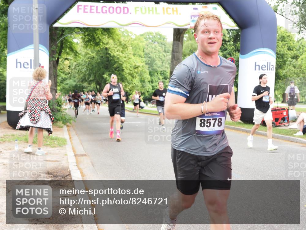 29.06.2025 - hella hamburg halbmarathon MichiJ http://msf.ph/oto/8246721 29.06.2025 10:51:09 Zwischen KM18-KM19 2698, 3572, 4120, 5354, 5365, 8578, 9680, 10694, 12177, 13939, 16639, 17730, 18520 meine-sportfotos.de