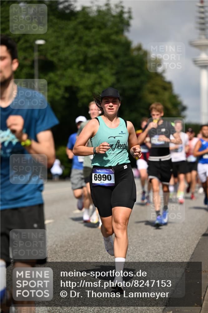 29.06.2025 - hella hamburg halbmarathon Dr. Thomas Lammeyer http://msf.ph/oto/8247153 29.06.2025 09:51:31 Kennedybrücke 1164, 1385, 1562, 1644, 1743, 2296, 2714, 2767, 3959, 4860, 5091, 5315, 6684, 6990, 7884, 8362, 9178, 9944, 10384, 10793, 10900, 10968, 11202, 11227 meine-sportfotos.de