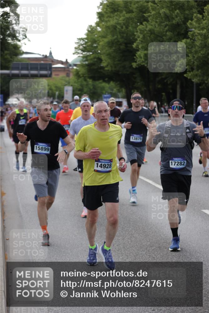 29.06.2025 - hella hamburg halbmarathon Jannik Wohlers http://msf.ph/oto/8247615 29.06.2025 09:55:41 Lombardsbrücke 1061, 1216, 1257, 1502, 1507, 1689, 2083, 2250, 2260, 2504, 2818, 2864, 3060, 3543, 4346, 4557, 5116, 6115, 6134, 7100, 7178, 7224, 7332, 7657, 8273, 8335, 8668, 8821, 8989, 9074, 9551, 10408, 10596, 10603, 10895, 11009, 11211, 11429, 11467, 11645, 12523, 12779, 12875, 13159, 13301, 13672, 13758, 13803, 13812, 13875, 14628, 14928, 15157, 15384, 15392, 15502, 15714, 15829, 15868, 15899, 16149, 16175, 16623, 16738, 16877, 17127, 17131, 17282, 17842, 17962, 18021 meine-sportfotos.de
