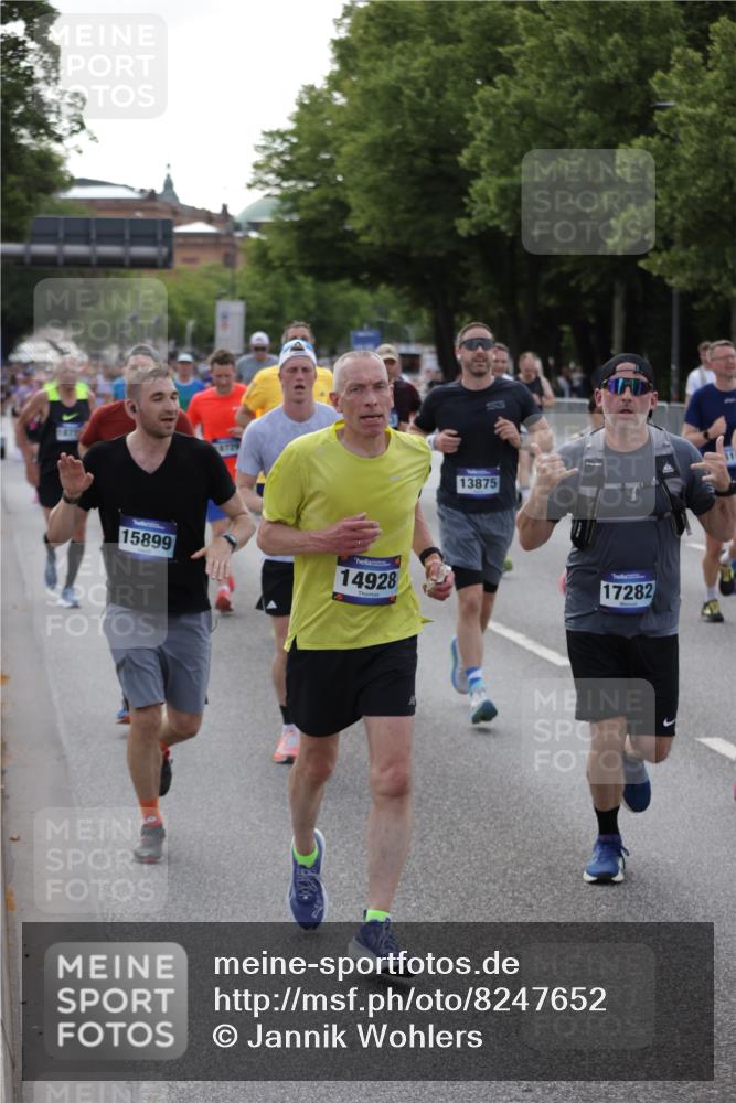 29.06.2025 - hella hamburg halbmarathon Jannik Wohlers http://msf.ph/oto/8247652 29.06.2025 09:55:41 Lombardsbrücke 1061, 1216, 1257, 1502, 1507, 1689, 2083, 2250, 2260, 2504, 2818, 2864, 3060, 3543, 4346, 4557, 5116, 6115, 6134, 7100, 7178, 7224, 7332, 7657, 8273, 8335, 8668, 8821, 8989, 9074, 9551, 10408, 10596, 10603, 10895, 11009, 11211, 11429, 11467, 11645, 12523, 12779, 12875, 13159, 13301, 13672, 13758, 13803, 13812, 13875, 14628, 14928, 15157, 15384, 15392, 15502, 15714, 15829, 15868, 15899, 16149, 16175, 16623, 16738, 16877, 17127, 17131, 17282, 17842, 17962, 18021 meine-sportfotos.de