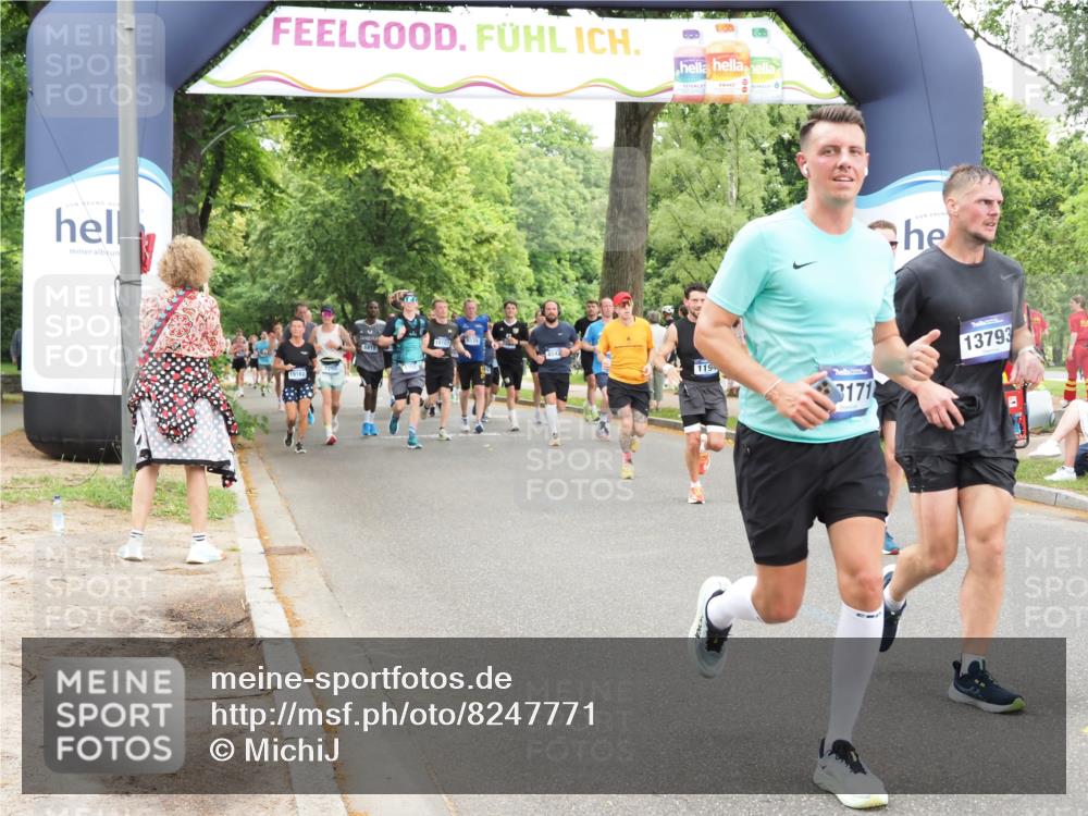 29.06.2025 - hella hamburg halbmarathon MichiJ http://msf.ph/oto/8247771 29.06.2025 10:51:21 Zwischen KM18-KM19 1194, 8561, 10962, 12211, 12212, 12837, 13171, 13184, 13793, 14313, 16095, 16872 meine-sportfotos.de