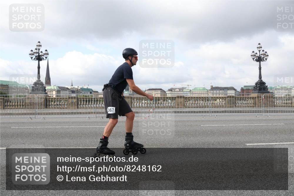 29.06.2025 - hella hamburg halbmarathon Lena Gebhardt http://msf.ph/oto/8248162 29.06.2025 09:02:44 Lombardsbrücke  meine-sportfotos.de