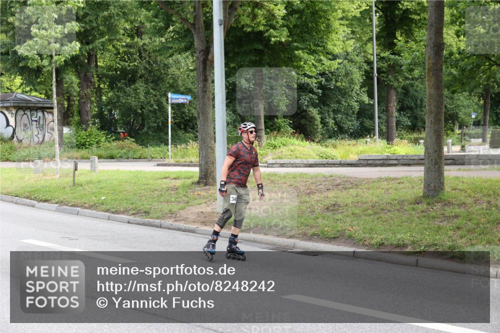 29.06.2025 - hella hamburg halbmarathon Yannick Fuchs http://msf.ph/oto/8248242 29.06.2025 09:31:48 20KM 34 meine-sportfotos.de