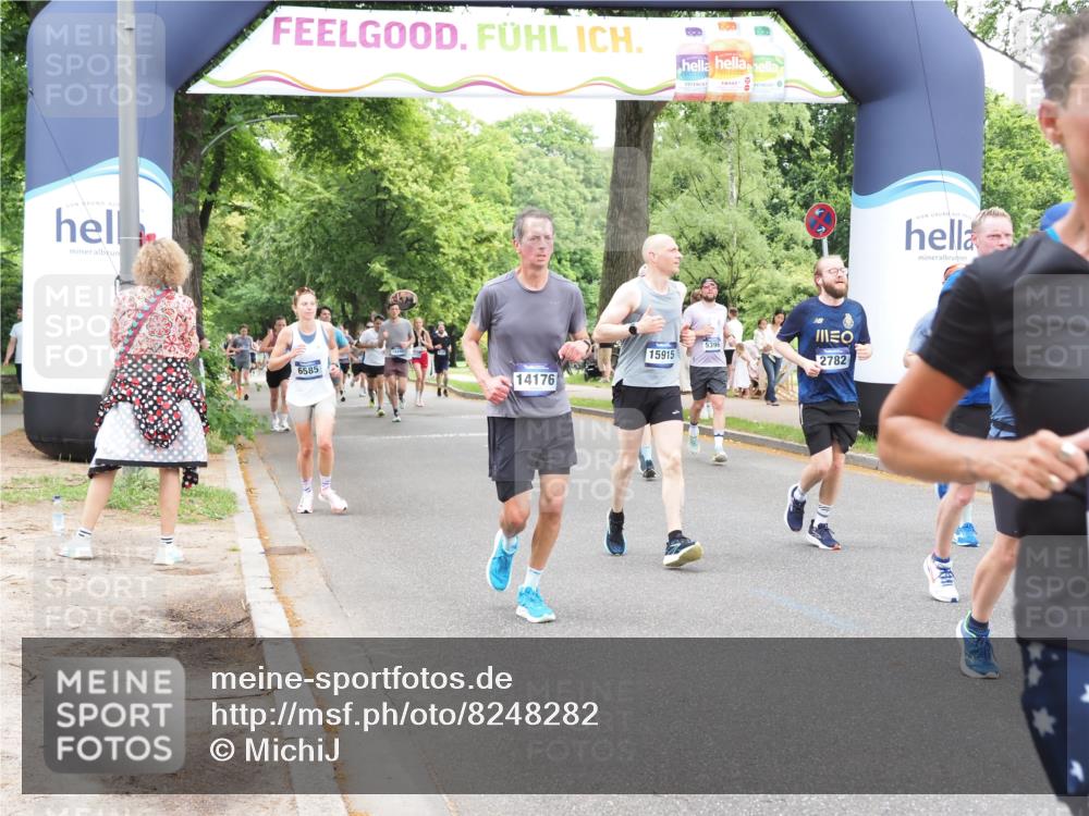 29.06.2025 - hella hamburg halbmarathon MichiJ http://msf.ph/oto/8248282 29.06.2025 10:51:27 Zwischen KM18-KM19 1194, 1702, 1992, 2298, 2782, 2979, 4542, 6585, 6907, 6908, 7081, 8520, 8561, 8810, 9526, 10962, 14176, 15915, 18707, 19162 meine-sportfotos.de