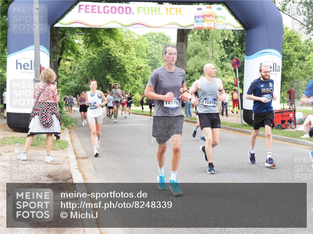 29.06.2025 - hella hamburg halbmarathon MichiJ http://msf.ph/oto/8248339 29.06.2025 10:51:27 Zwischen KM18-KM19 1194, 1702, 1992, 2298, 2782, 2979, 4542, 6585, 6907, 6908, 7081, 8520, 8561, 8810, 9526, 10962, 14176, 15915, 18707, 19162 meine-sportfotos.de