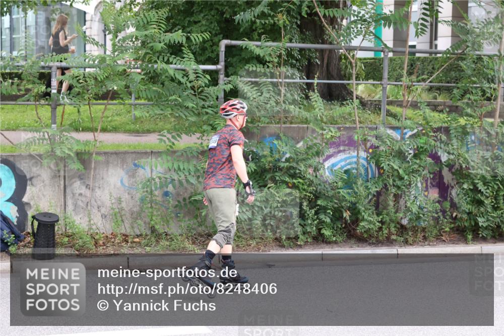 29.06.2025 - hella hamburg halbmarathon Yannick Fuchs http://msf.ph/oto/8248406 29.06.2025 09:31:50 20KM  meine-sportfotos.de