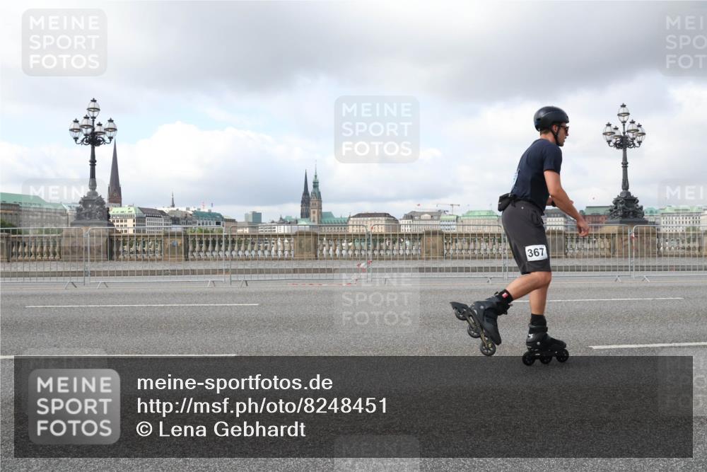29.06.2025 - hella hamburg halbmarathon Lena Gebhardt http://msf.ph/oto/8248451 29.06.2025 09:02:44 Lombardsbrücke  meine-sportfotos.de