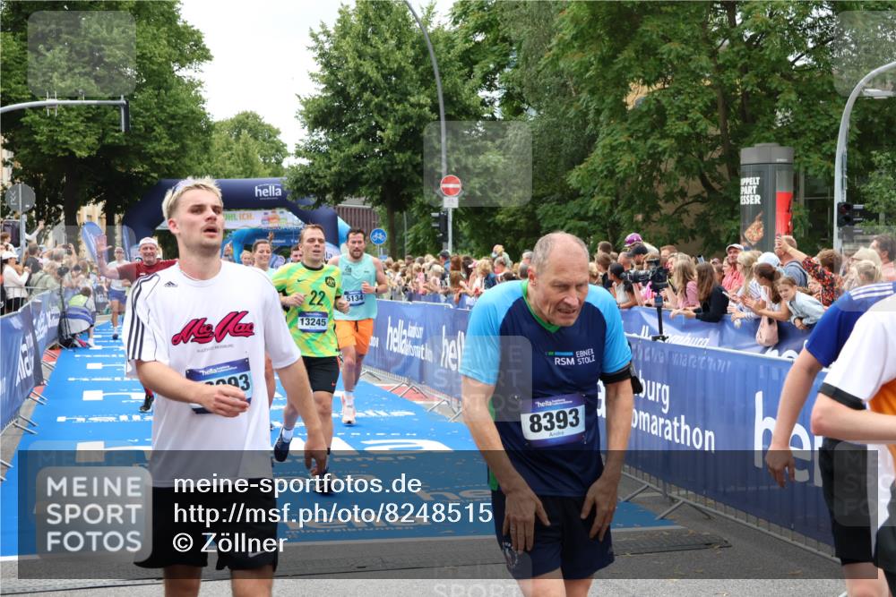 29.06.2025 - hella hamburg halbmarathon Zöllner http://msf.ph/oto/8248515 29.06.2025 10:57:37 Ziel 1239, 2236, 2652, 4502, 5015, 5134, 5457, 5458, 5728, 12144, 13245, 14571, 14951, 15220, 17769, 17814 meine-sportfotos.de