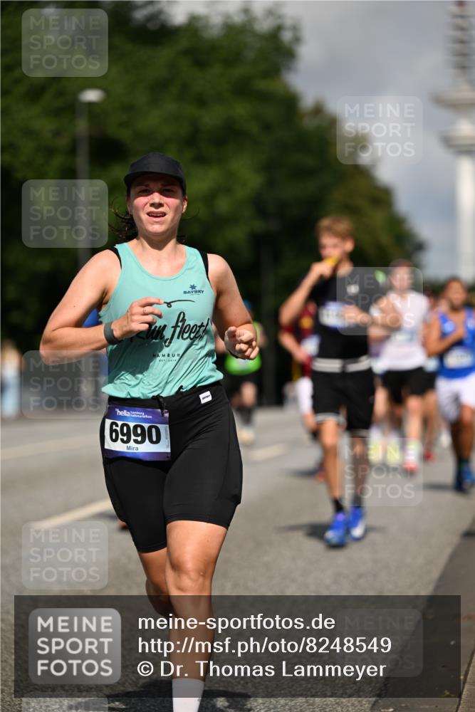 29.06.2025 - hella hamburg halbmarathon Dr. Thomas Lammeyer http://msf.ph/oto/8248549 29.06.2025 09:51:32 Kennedybrücke 1164, 1385, 1644, 1743, 2296, 2714, 2767, 3959, 4860, 5091, 5315, 6684, 6990, 7884, 8362, 9178, 9944, 10384, 10793, 10900, 10968, 11202, 11227 meine-sportfotos.de