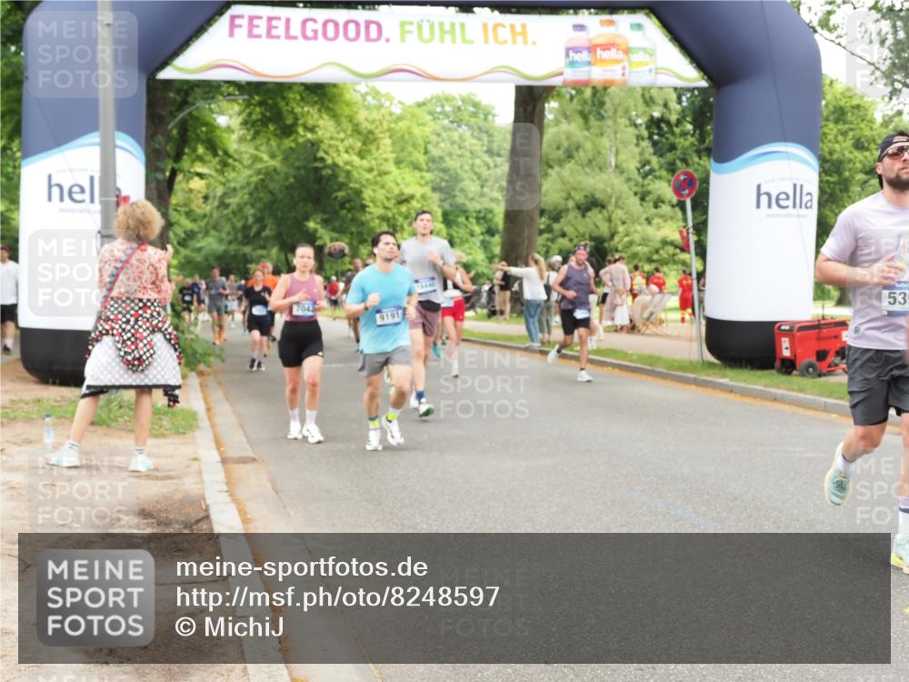 29.06.2025 - hella hamburg halbmarathon MichiJ http://msf.ph/oto/8248597 29.06.2025 10:51:31 Zwischen KM18-KM19 1992, 2298, 2782, 2979, 5396, 6585, 6907, 6908, 7042, 7081, 8520, 8810, 9191, 9526, 14176, 15915, 18440, 18707, 19162 meine-sportfotos.de