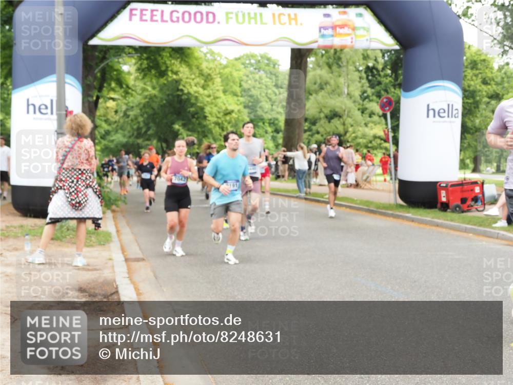 29.06.2025 - hella hamburg halbmarathon MichiJ http://msf.ph/oto/8248631 29.06.2025 10:51:31 Zwischen KM18-KM19 1992, 2298, 2782, 2979, 5396, 6585, 6907, 6908, 7042, 7081, 8520, 8810, 9191, 9526, 14176, 15915, 18440, 18707, 19162 meine-sportfotos.de