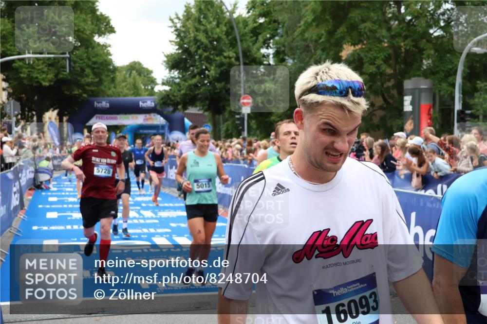 29.06.2025 - hella hamburg halbmarathon Zöllner http://msf.ph/oto/8248704 29.06.2025 10:57:39 Ziel 1239, 2236, 2606, 2652, 4502, 5015, 5134, 5457, 5458, 5728, 13245, 14571, 14951, 15217, 15220, 17769, 17814, 18388 meine-sportfotos.de