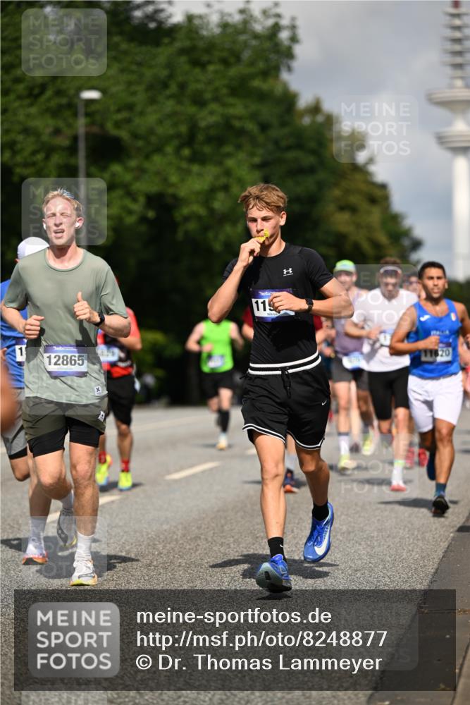 29.06.2025 - hella hamburg halbmarathon Dr. Thomas Lammeyer http://msf.ph/oto/8248877 29.06.2025 09:51:32 Kennedybrücke 1164, 1385, 1644, 1743, 2296, 2714, 2767, 3959, 4860, 5091, 5315, 6684, 6990, 7884, 8362, 9178, 9944, 10384, 10793, 10900, 10968, 11202, 11227 meine-sportfotos.de