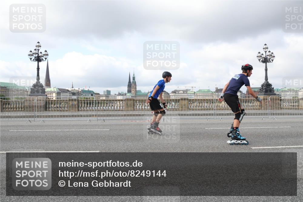 29.06.2025 - hella hamburg halbmarathon Lena Gebhardt http://msf.ph/oto/8249144 29.06.2025 09:02:46 Lombardsbrücke  meine-sportfotos.de