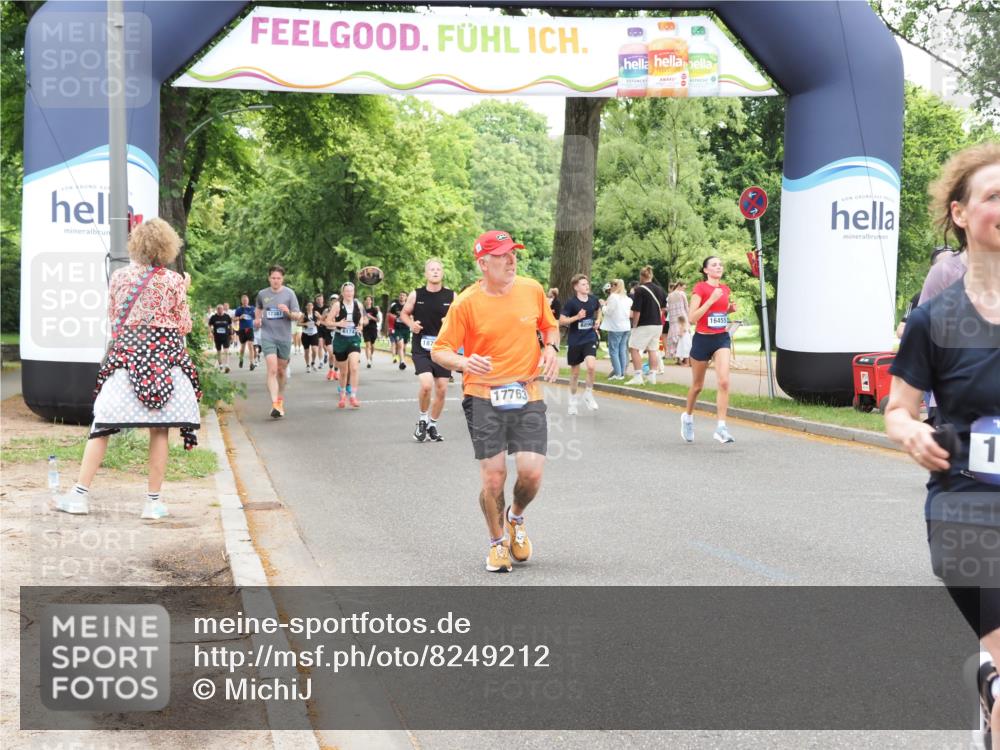 29.06.2025 - hella hamburg halbmarathon MichiJ http://msf.ph/oto/8249212 29.06.2025 10:51:36 Zwischen KM18-KM19 1863, 3039, 3182, 3248, 5396, 6100, 7042, 9191, 13542, 14465, 15137, 17763, 18395, 18440, 18768 meine-sportfotos.de