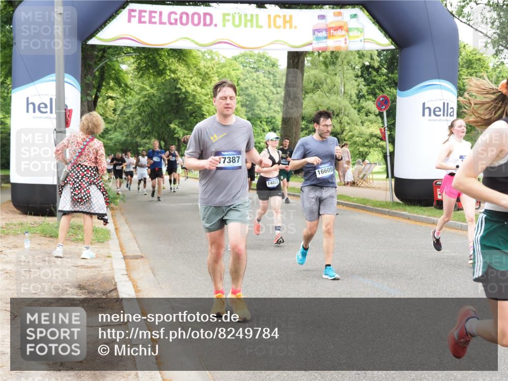 29.06.2025 - hella hamburg halbmarathon MichiJ http://msf.ph/oto/8249784 29.06.2025 10:51:41 Zwischen KM18-KM19 1842, 3039, 3182, 3248, 6100, 6174, 8890, 9816, 13542, 14822, 15137, 16455, 16605, 17387, 17763, 18395, 18768 meine-sportfotos.de
