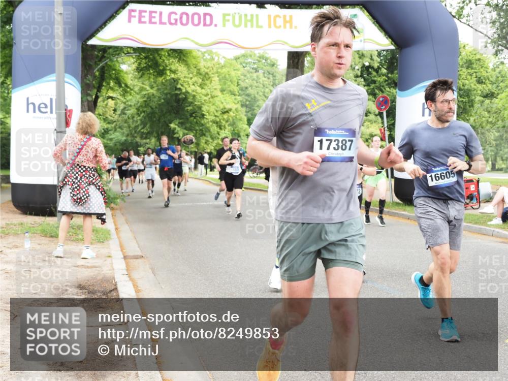 29.06.2025 - hella hamburg halbmarathon MichiJ http://msf.ph/oto/8249853 29.06.2025 10:51:42 Zwischen KM18-KM19 1842, 3182, 3248, 6100, 6174, 8890, 9816, 14822, 15797, 16455, 16605, 17387, 17763, 18768 meine-sportfotos.de