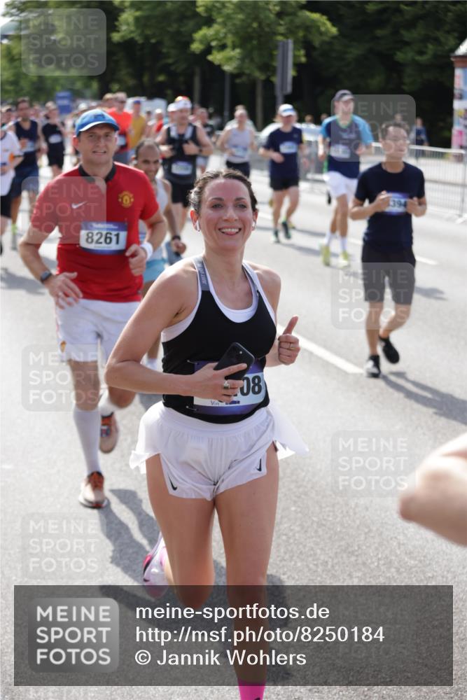 29.06.2025 - hella hamburg halbmarathon Jannik Wohlers http://msf.ph/oto/8250184 29.06.2025 09:56:15 Lombardsbrücke 1460, 1496, 1628, 1833, 1877, 2013, 2058, 2082, 2208, 2378, 2771, 2953, 2996, 3296, 3310, 3652, 4065, 4377, 4404, 4635, 4711, 4833, 5169, 5194, 5839, 6286, 6561, 6562, 7383, 7475, 8261, 8361, 8587, 8618, 8863, 8921, 9597, 9638, 9695, 9752, 9793, 9820, 10371, 10508, 11018, 11231, 11455, 11459, 11809, 11961, 12490, 12545, 12584, 12651, 12858, 13394, 13688, 14198, 14286, 14408, 14526, 14990, 14994, 15149, 15427, 15818, 16375 meine-sportfotos.de