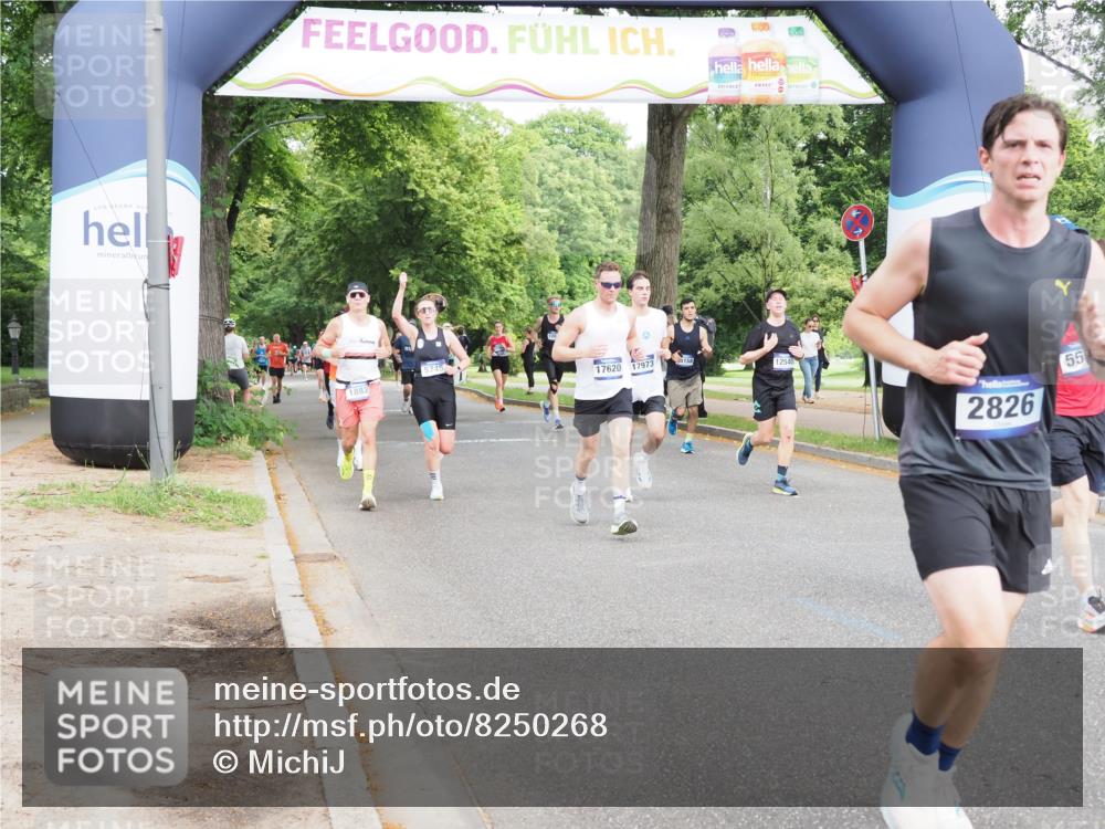 29.06.2025 - hella hamburg halbmarathon MichiJ http://msf.ph/oto/8250268 29.06.2025 10:28:49 Zwischen KM18-KM19 1882, 2750, 2826, 4889, 5508, 5745, 6149, 6683, 8346, 8574, 17245, 17620, 18614 meine-sportfotos.de